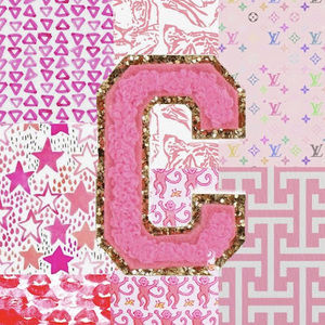 Meet your Posher, Chloe